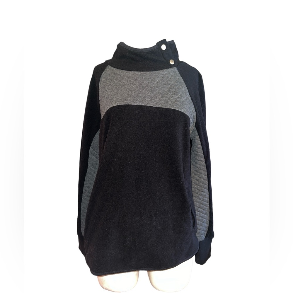 ST JOHNS BAY | ACTIVE PULL OVER CREW NECK WITH BUTTONS COLOR BLOCK FLEECE MED